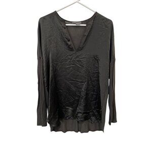 Vince Top Size Medium VNeck Long Sleeve Mixed Media Silk Black Contemporary Chic